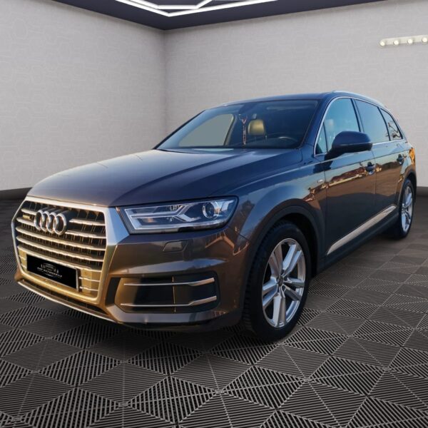 AUDI Q7, 3.0 diesel, S-Line, Automat, Navigatie, an 2018